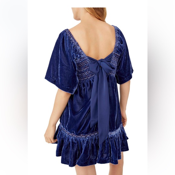 NWT FREE PEOPLE VELVET DRESS - Picture 2 of 2
